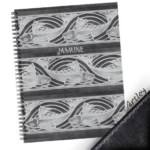 Grauer Jugendstil-Fisch in Waves Individuelle Name Notizbuch