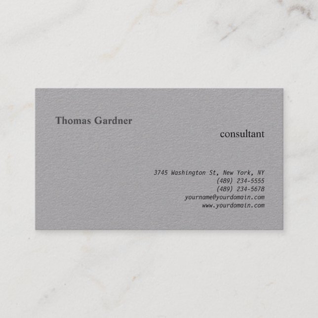Grauer Minimalistischer Schlichter kreativer Moder Visitenkarte (Vorderseite)
