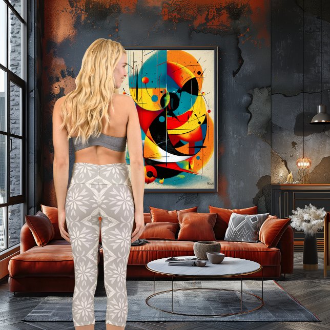 Graues Blumenmuster mit benutzerdefiniertem Text u Capri Leggings (Von Creator hochgeladen)