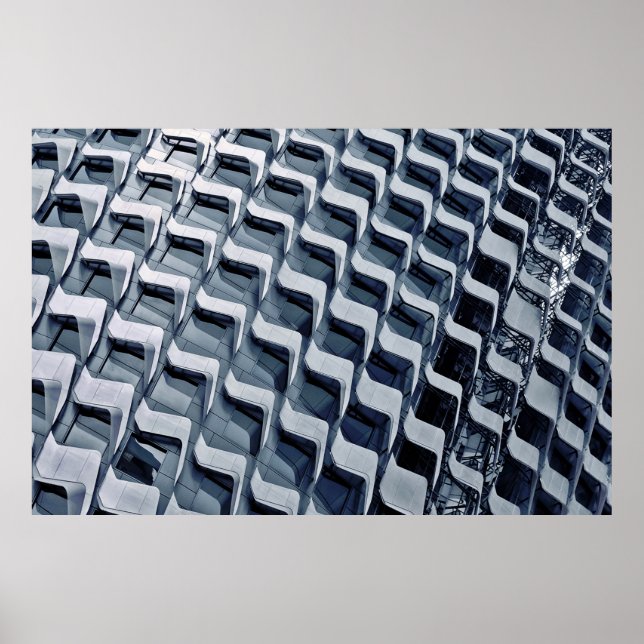 Graues Hochhaus-Gebäude Poster (Vorne)