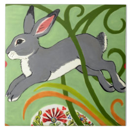 Graues Kaninchen auf dem Green Art Deco Designer T Fliese