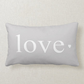 Graues Liebe-Herz Pillows Kissen