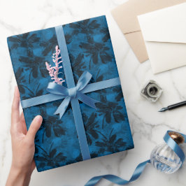 Graues und blaues Blumenmuster. Geschenkpapier