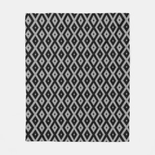 Graues und schwarzes Rautenmuster Fleecedecke