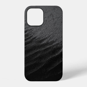 Graustufenfotografie von Sand iPhone 12 Hülle