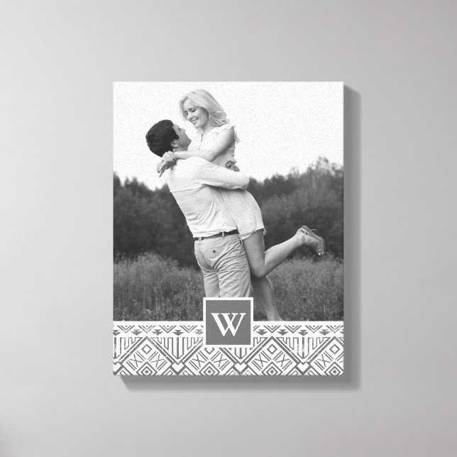 Gray Aztec Muster | Foto mit Monogramm Leinwanddruck (Vorderseite)