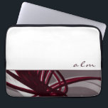 Gray & Burgund Abstrakte Ribbons | Monogramm Laptopschutzhülle<br><div class="desc">Moderne Laptop-Hülle mit künstlerisch abstraktem Design. Der obere Teil verfügt über einen schlichten, weißen Hintergrund mit benutzerdefinierten Monogramm-Initialen, die in einem stilvollen Kleinbuchstabenskript präsentiert werden. Der untere Teil besteht aus grauen, bordeauxfarbenen, weißen und weinfarbenen Bändern, die geschichtet und verstreut sind, um den grauen Hintergrund in Perspektive und Tiefe zu geben....</div>