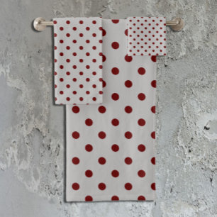 Gray Burgundy Polka Dot Badhandtuch Set