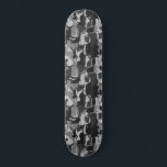 Gray Camouflage Cats Pattern Gray Kitty Cats Camou Skateboard<br><div class="desc">Cat Lover's Skateboard. Graues Tarnmuster mit niedlichen,  lustigen und coolen Katzen und Kätzchen. Besuchen Sie Jenn’s Doodle World für noch mehr Produkte mit diesem originellen Katzen-Design,  sowie für weitere Geschenke zum Thema Haustiere.</div>