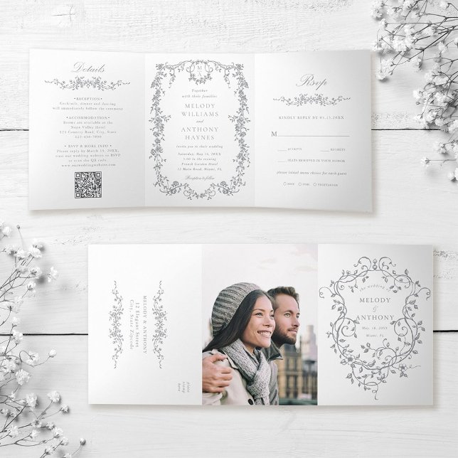 Gray Classic French Viktorianisch Floral Wedding Dreifach Gefaltete Einladung (Inside & Outside)