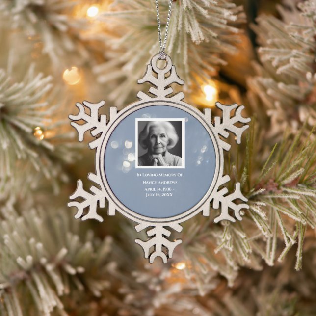 Gray Funeral Memorial Keepake Schneeflocken Zinn-Ornament (Baum)