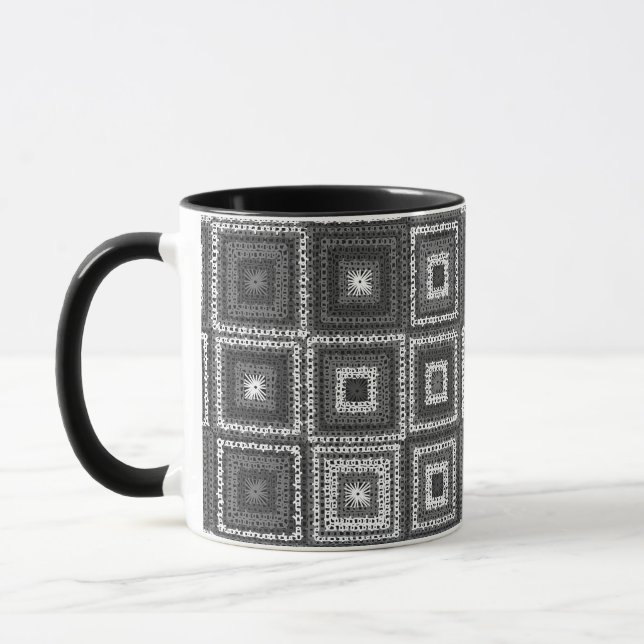 Gray Granny Squares Pattern Tasse (Links)