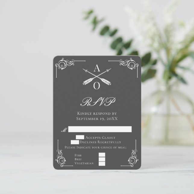 Gray Monogram und Arrows Wedding RSVP Card Karte (Stehend Vorderseite)