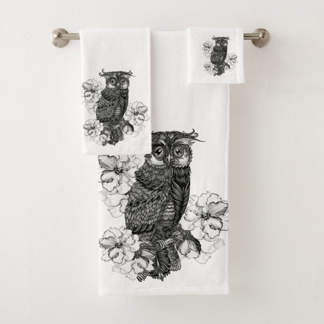 Gray Owl White Orchids Badhandtuch Set (Insitu)
