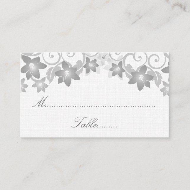 Gray Simple Floral Wedding Platzkarte (Vorderseite)