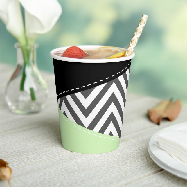 Gray Zigzag, grau Zickzack, Zigzag Muster, Minze Pappbecher (In Situ)