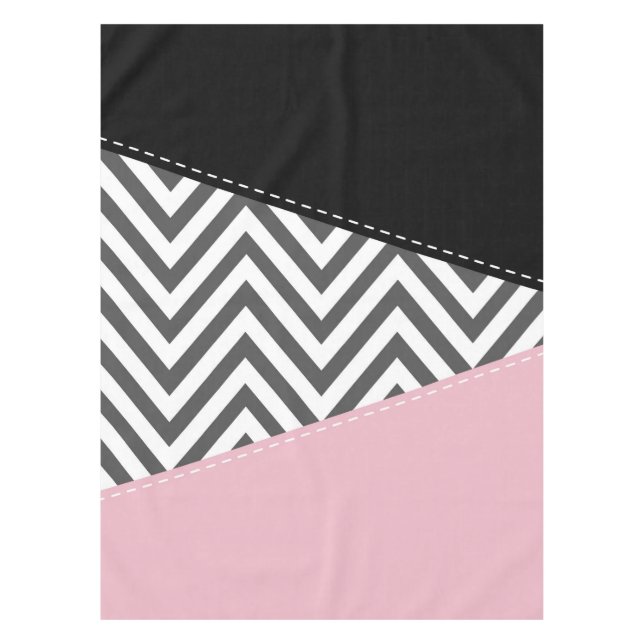 Gray Zigzag, Gray Chevron, Zigzag Pattern, Pink Tischdecke (Vorderseite)