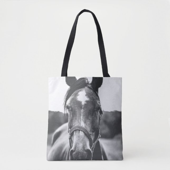 GRAYSCALE FOTOGRAFIE DER PFERDE TASCHE (Vorderseite)