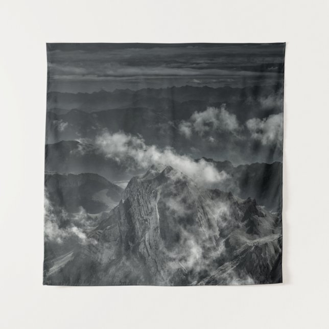 GRAYSCALE PHOTO OF MOUNTAIN RANGE WANDTEPPICH (Vorderseite)