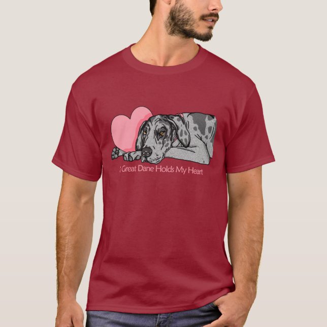Great Dane Holds Heart Merle UC T-Shirt (Vorderseite)