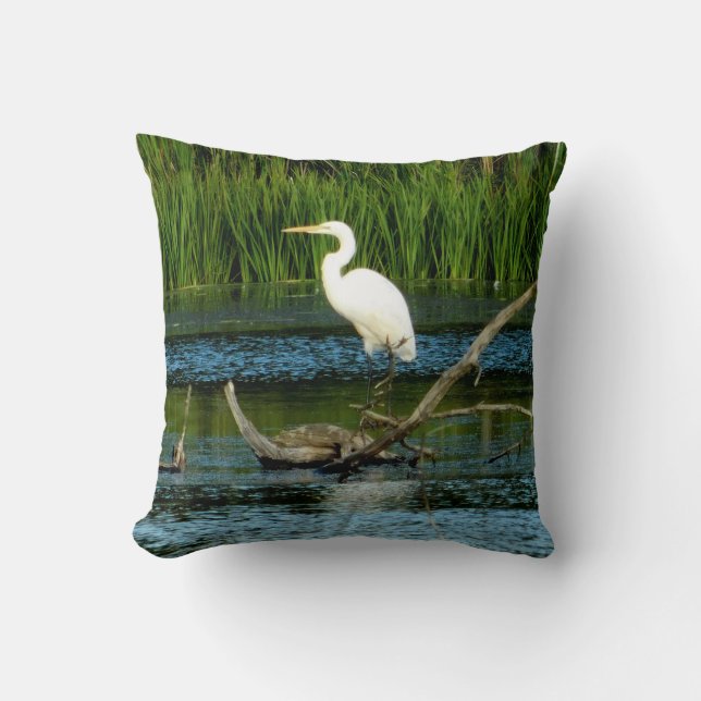 Great Egret Pose Pillow Kissen (Vorderseite)