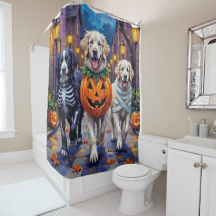 Great Pyrenees Süßigkeiten-oder-Saures-Halloween-K Duschvorhang