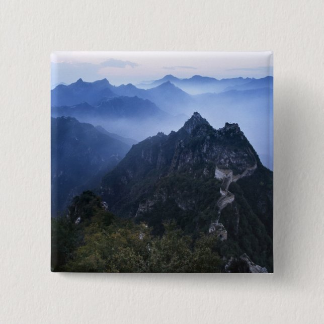 Great Wall in frühen Morgennebel, China Button (Vorderseite)