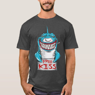 Great White Shark Free Kiss Shark Bite Teeth Bitin T-Shirt