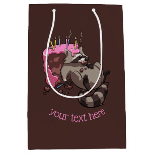 Greedy Raccoon Full of Birthday Cake Cartoon Mittlere Geschenktüte