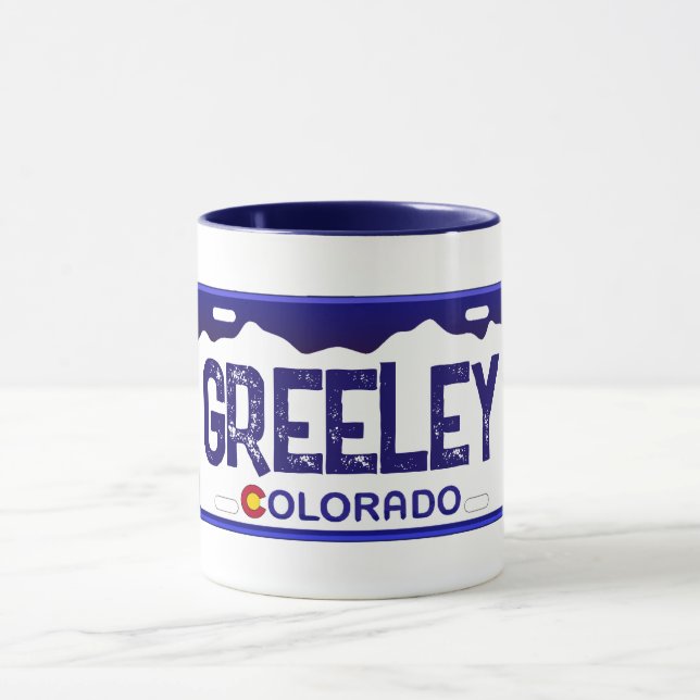 Greeley Colorado Blauer Nummernschild Tasse (Zentrum)