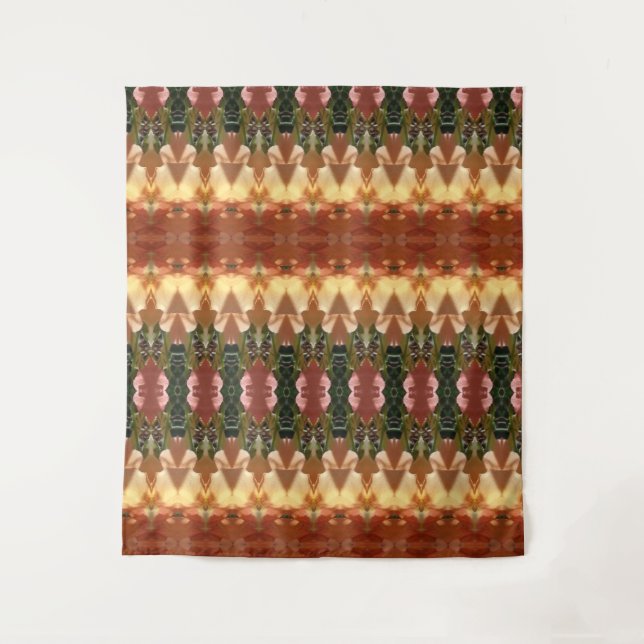 Green & Amber Ikat Too Wandteppich (Vorderseite)