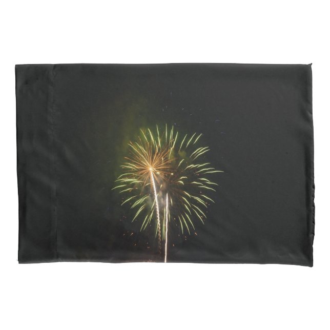 Green and Gold Fireworks Holiday Celebration Kissenbezug (Vorderseite)