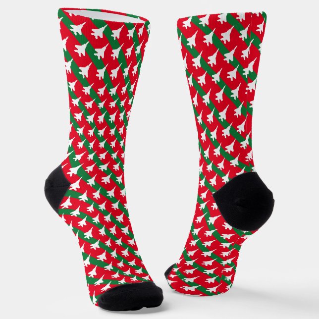 Green and Red Stripe F-15 Muster Weihnachten Socken (Gewinkelt)