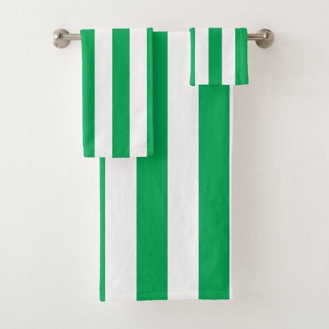 Green and White Cabana Stripes  Badhandtuch Set (Insitu)