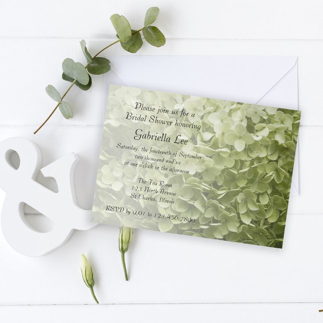 Green Annabelle Hydrangea Floral Brautparty Einladung (Von Creator hochgeladen)