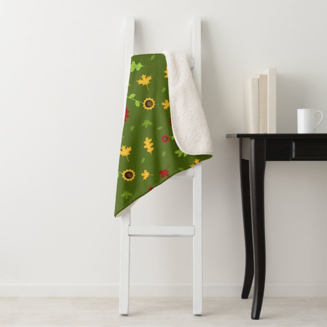 Green Autumn Pattern Sherpa Blanket Sherpadecke (Beispiel)