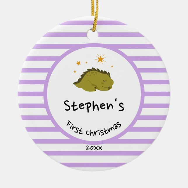 Green Baby Dino | Erste Lila Weihnachtsreifen Keramik Ornament (Vorne)