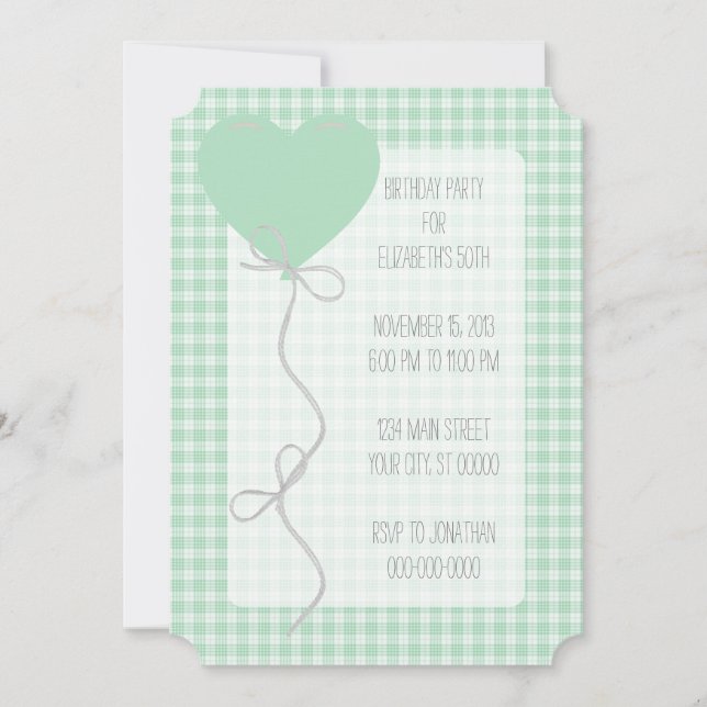 Green Balloon und Gingham Birthday Einladung (Vorderseite)