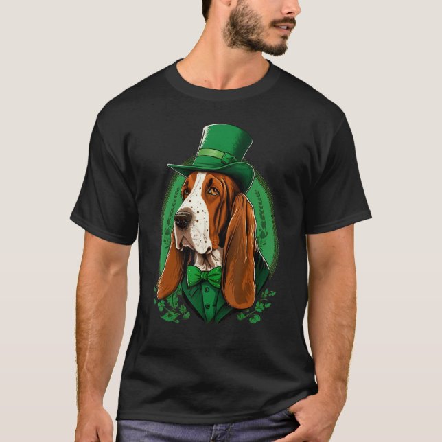Green Basset Hound shamrock on St Patricks Day Bas T-Shirt (Vorderseite)