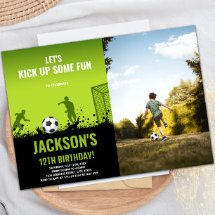Green Black Soccer Anniversaire Invitations avec p