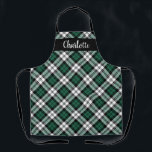 Green Black Watch Karierter Personalisierter Urlau Schürze<br><div class="desc">Festliche saisonale Schürze mit einem karierten Muster aus schottischem Tartan mit klassischer Jagd auf grün,  weiß und schwarz,  mit modernem,  weißem Text,  der mit einem Namen personalisiert werden kann. Ob Sie nun Weihnachts-Dinner kochen,  Ferienkekse backen oder Geschirr machen,  in dieser Ferienzeit werden Sie stilvoll aussehen!</div>