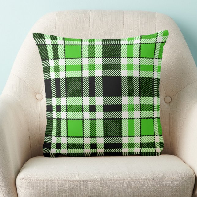 Green Black White Flannel Tartan Pattern Design  Kissen (Von Creator hochgeladen)