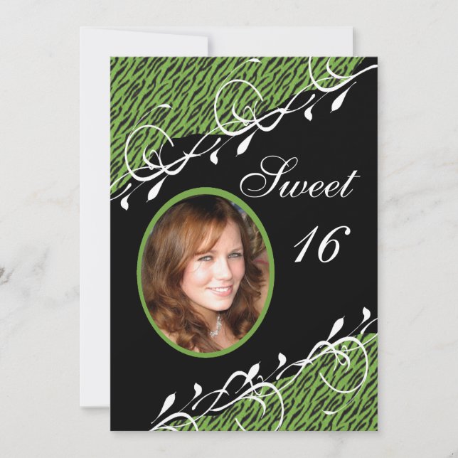 Green & Black Zebra Print Sweet 16 Einladung (Vorderseite)