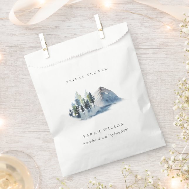 Green Blue Pine Woods Mountain Brautparty Geschenktütchen (Ausgeschnitten)