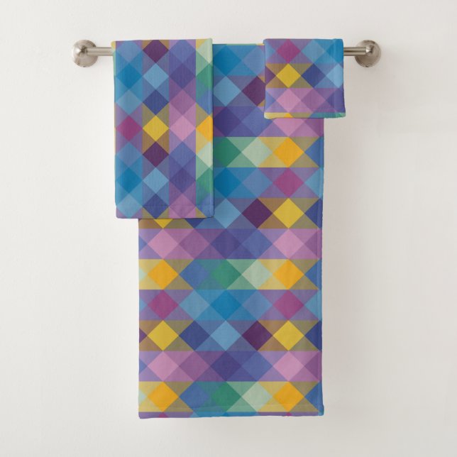 green, blue, pink, yellow and purple geometric (En situation)