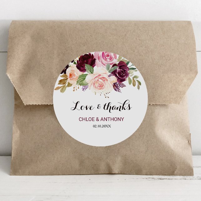 Green Blush Burgundy Bloral Liebe & Danke Hochzeit Runder Aufkleber (Von Creator hochgeladen)
