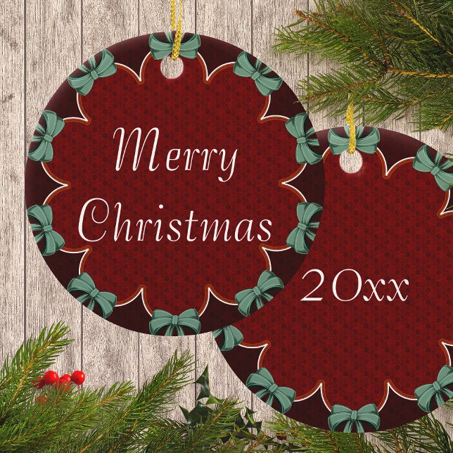 Green Bows Red Circles Custom Keramikornament (Personalize message on the front and the year on the back.)