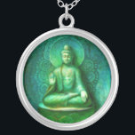 Green Buddha Meditation Kunst Rundung hängende Hal Versilberte Kette<br><div class="desc">Ein grüner Buddha schickt seine Segnungen,  während er in der Meditation sitzt. Necklace reproduziert von der spirituellen Kunstmalerei "Green Buddha" von Sue Halstenberg.</div>