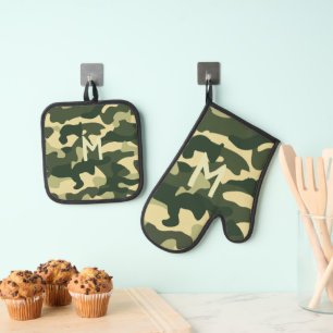 Green Camouflage Mit Monogramm Camping Pensionieru Ofenhandschuh & Topflappen-Set