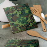 Green Camouflage Pattern, militärisches Muster, Ar Fliese<br><div class="desc">Elegantes,  stilvolles und raffiniertes Tarnmuster in grün und braun. Moderne und trendige Geschenke,  perfekt für den militärischen Liebhaber in Ihrem Leben.</div>